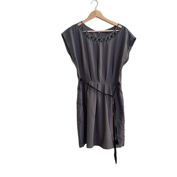 Bebop Large Body 100% Polyester Grey Dress - Picture 2 of 9